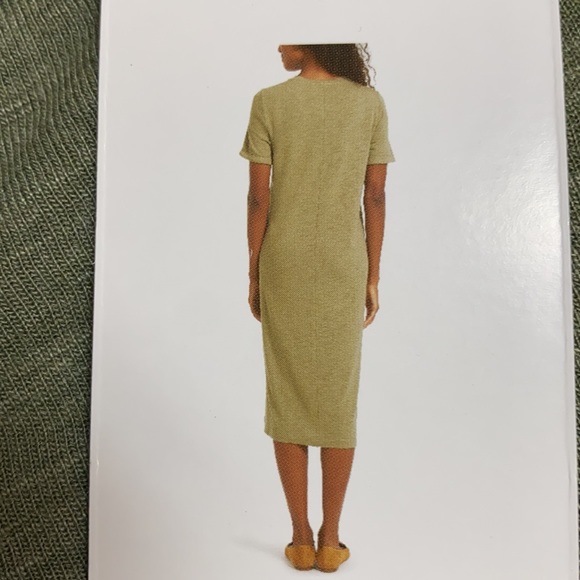Jessica Simpson Olive T-Shirt Dress NWT with flaw - Picture 2 of 4